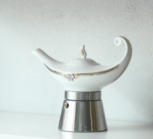 Aladdin 4-Cup Moka pot - The Ultimate Moka Pot - Collector’s item. Rare find. Food Grade Materials Free shipping worldwide US$171
